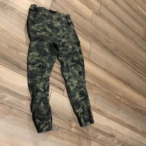 camo pants